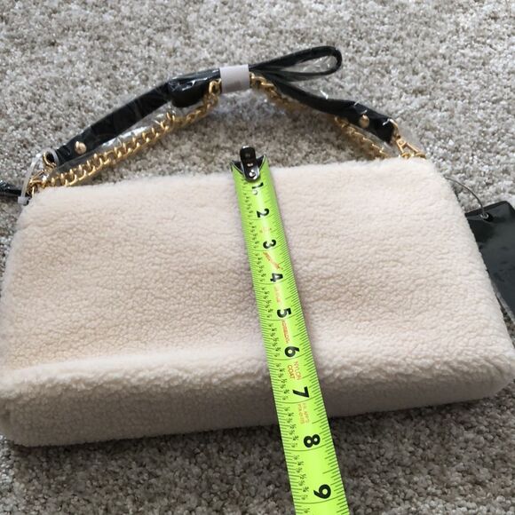 Forever21 hand/shoulder Sherpa bag - Picture 5 of 6